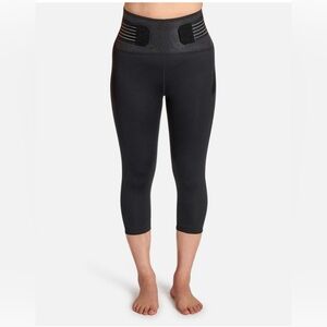 Tommie Copper Women's Pro-Grade Lower Back Support Capri with Adjustable Straps